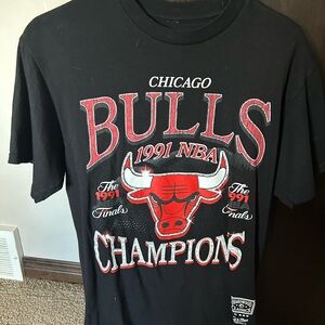 Chicago bulls shirt